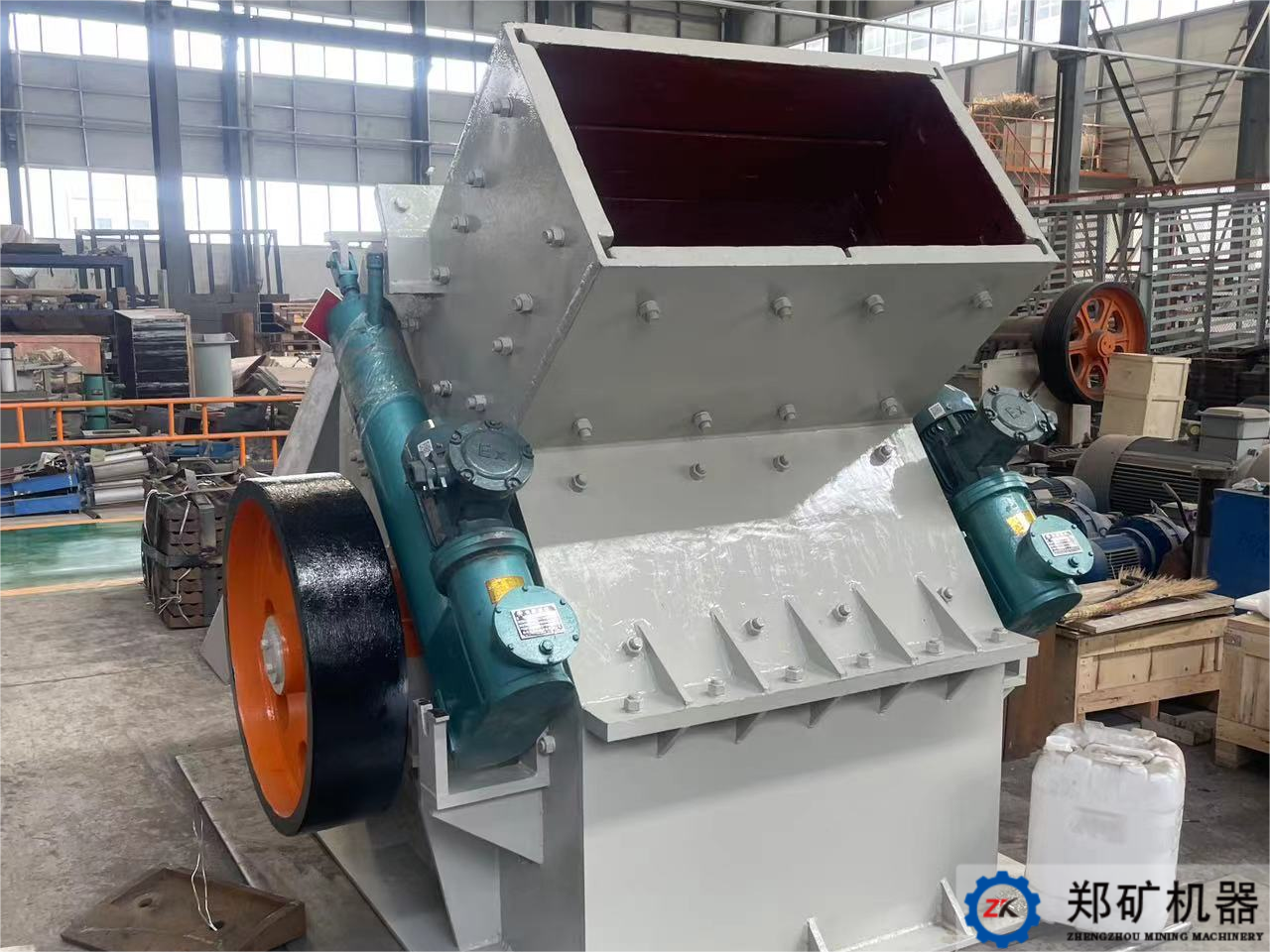 熱烈祝賀徐州PC1000×1000錘式破碎機(jī)設(shè)備交貨完成！